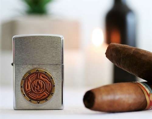 A very scarce "Keeper of the Flame" original Zippo - Collectable Of The Year 2000 - unused in a box!