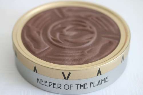 A very scarce "Keeper of the Flame" original Zippo - Collectable Of The Year 2000 - unused in a box!