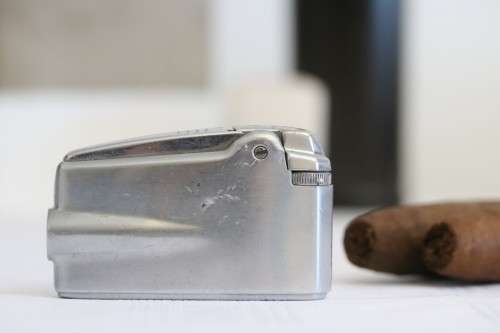 Awesome vintage original "Ronson Varaflame" cigarette butane lighter made in England