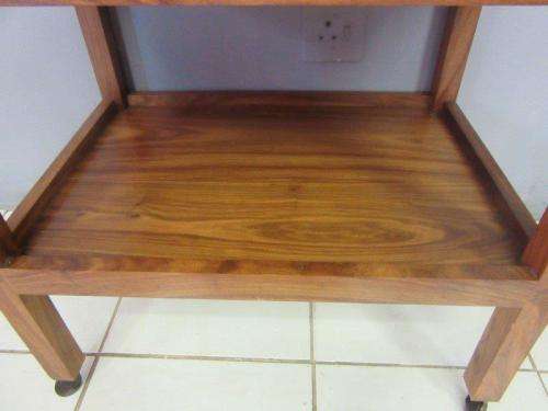 A lovely vintage teak drinks/ tea trolley on castors in good condition - great for afternoon tea!