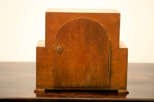 An amazing vintage Art Deco British made "British Clock Coronet" mechanical mantel clock - RS17CL