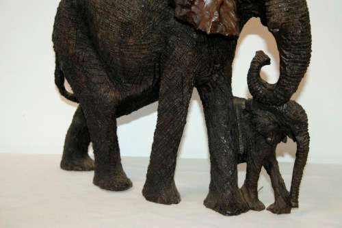 Absolutely stunning and beautifully carved large solid ironwood African elephant w/ her calf carving