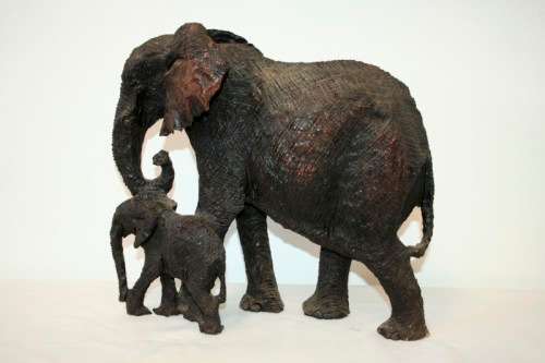 Absolutely stunning and beautifully carved large solid ironwood African elephant w/ her calf carving