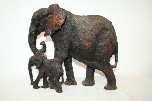Absolutely stunning and beautifully carved large solid ironwood African elephant w/ her calf carving