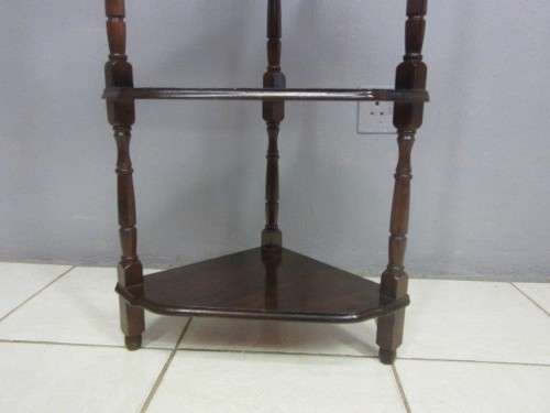 **RS17_Clearance** A tall four-tier Imbuia "Whatnot" display shelf - perfect for that empty corner