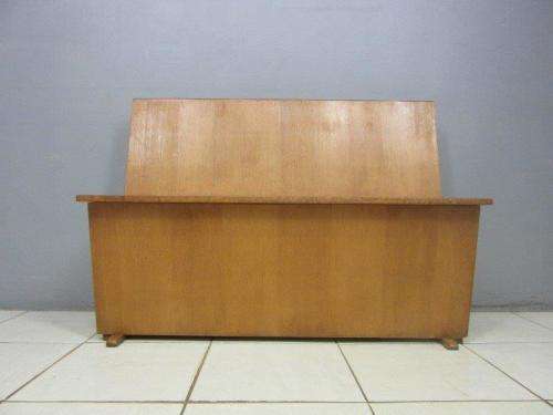 **RS17** A very practical breakfast nook bench w/ loads of storage space under the seat - RS17Sale