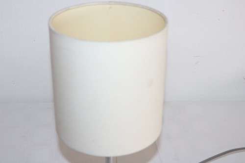 **RS17** A lovely brushed steel desk/ table lamp with a stunning shade in very good condition