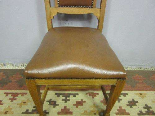 Amazing vintage Oak dining room suite w/ an extendable table & 6 carved chairs on castors - RS17Sale