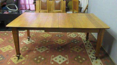 Amazing vintage Oak dining room suite w/ an extendable table & 6 carved chairs on castors - RS17Sale