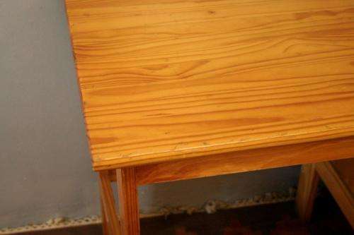 A very charming 3-drawer writing desk and a riempies chair - all in very good condition!! - RS17Sale