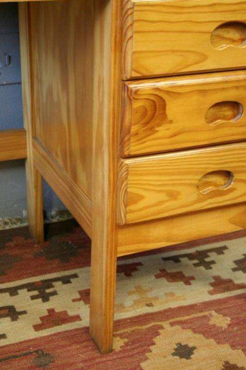 A very charming 3-drawer writing desk and a riempies chair - all in very good condition!! - RS17Sale