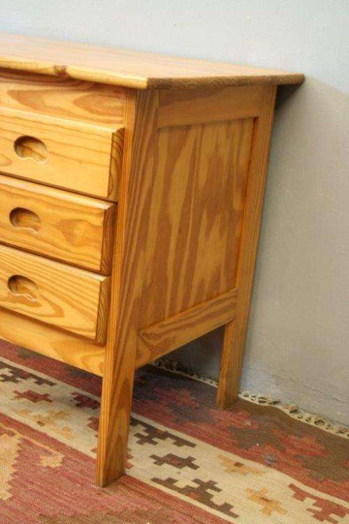 A very charming 3-drawer writing desk and a riempies chair - all in very good condition!! - RS17Sale