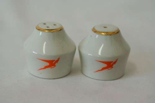Amazing original branded South African Airways porcelain salt & pepper cellar set used on 1st class