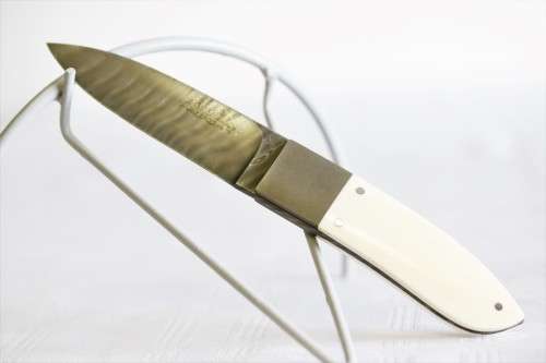 A beautifully made original Willie Paulsen Warthog Ivory-handle knife with Damascus steel blade!!