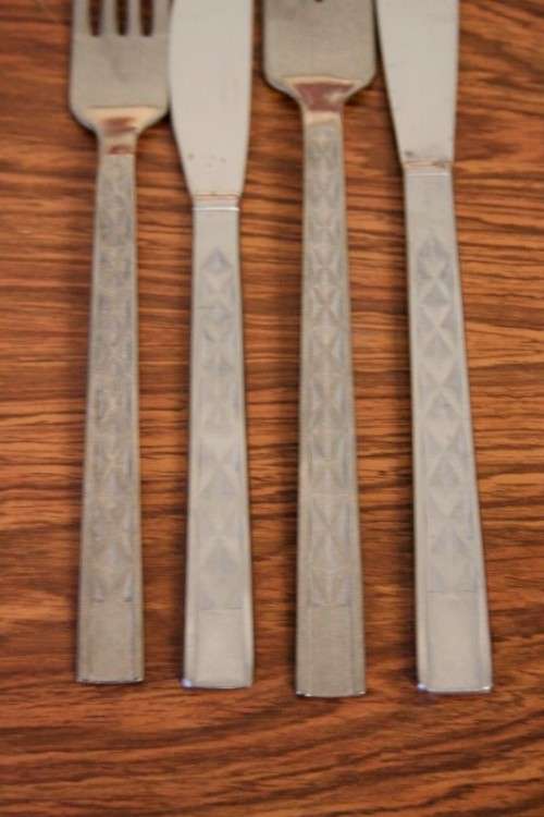 A fabulous (boxed) vintage British made "Unity" stainless steel 6-setting (42-piece) cutlery set