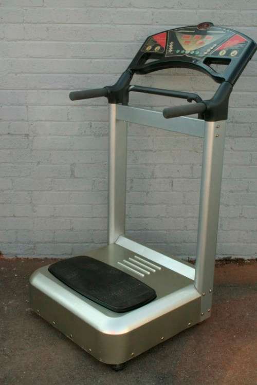 An amazing HEW #CN10600 full body "Crazy Fit" massage vibration platform machine