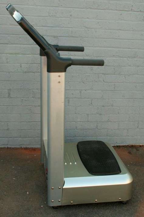 An amazing HEW #CN10600 full body "Crazy Fit" massage vibration platform machine