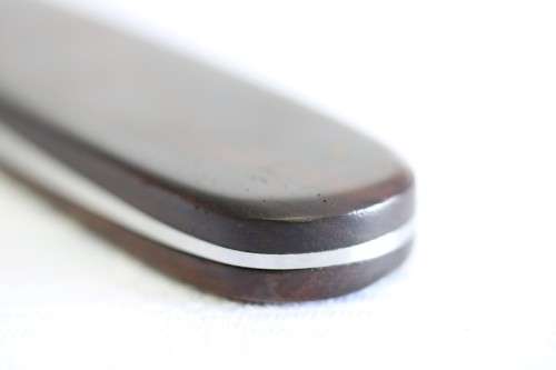 **RS17** Wonderful hand made "Deon" hunting knife with a wooden handle - in stunning condition!