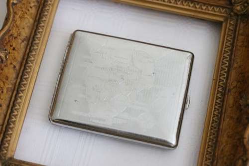 An awesome vintage "Retro" chrome plated cigarette holder with the map of Southern Africa pre 1975