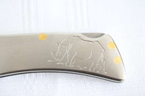 An awesome "surgical steel" Torro folding pocket knife in very good condition - very practical!!