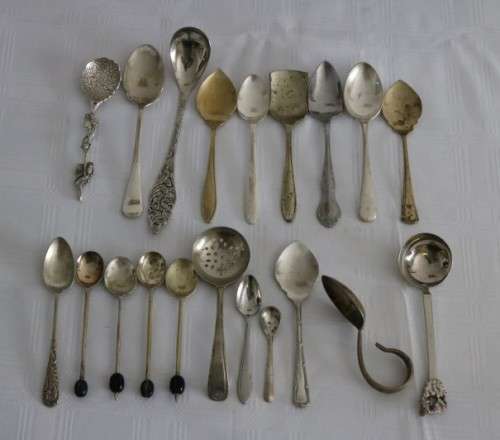 Collection of 20x assorted vintage speciality spoons incl. sugar, fruit, preserves & more - RS17Sale