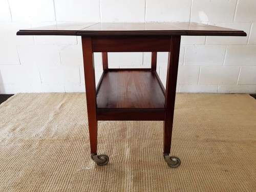 A charming RETRO solid wooden drop-leaf drinks trolley on its original castors in great condition