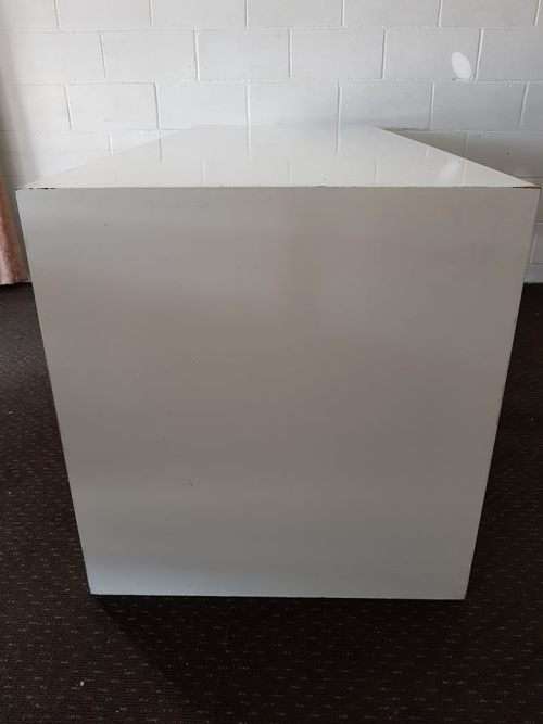 Lovely large and heavy white wooden desks with loads of space - perfect as a paint project!!