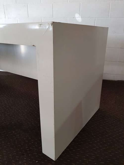 Lovely large and heavy white wooden desks with loads of space - perfect as a paint project!!