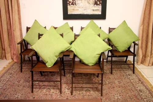 A fabulous modern slatted Teak 6-seater patio/garden set including six cushions.