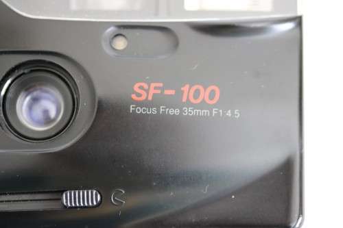 **RS17** A Samsung Focus Free SF100 film camera in a bag in good condition - stunning camera!