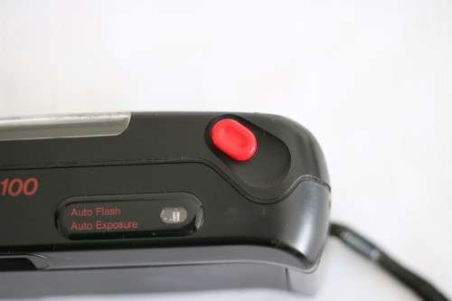 **RS17** A Samsung Focus Free SF100 film camera in a bag in good condition - stunning camera!