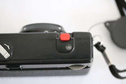 A Pentax Pino 35 fixed focus film camera in a bag in good condition - wonderful camera!