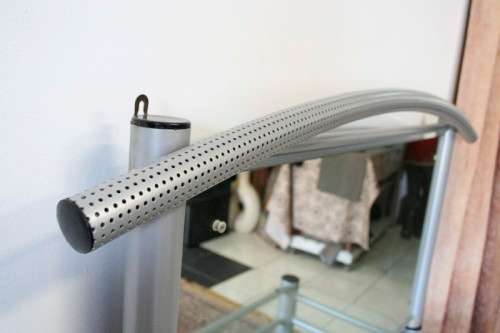 **RS17** A modern styled silver metal dressing table with a large mirror & dressing table stool
