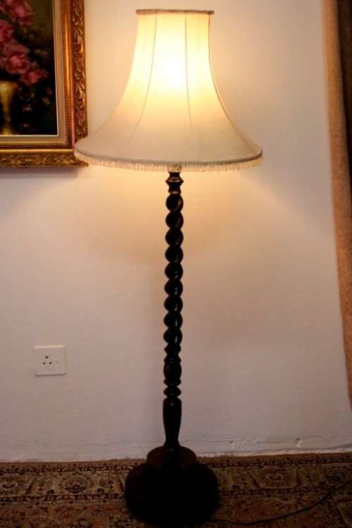 An exquisite tall solid Teak Barley-twist floor lamp with a large shade in working order