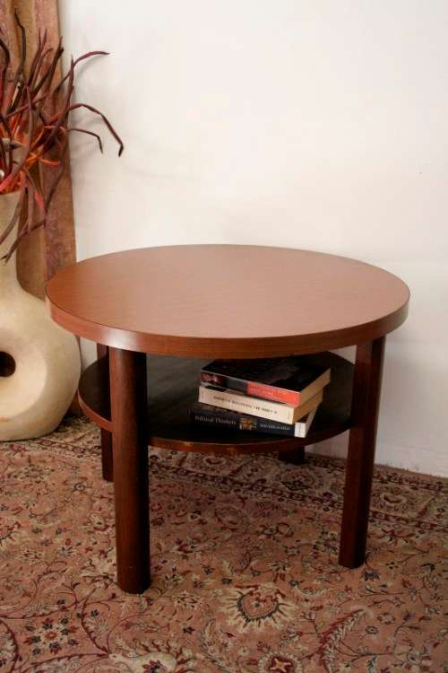 **RS17_Clearance ** An Art Deco-styled vintage/ retro round wooden coffee/ occasional table