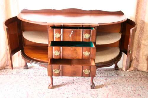 Stunning large vintage buffet/ server w/ three large drawers & ample storage space for dinnerware