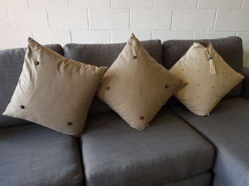 **RS17** Three two-tone scatter cushions in a stunning quality fabric - price/ bid per cushion