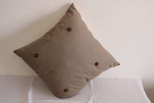 **RS17** Three two-tone scatter cushions in a stunning quality fabric - price/ bid per cushion