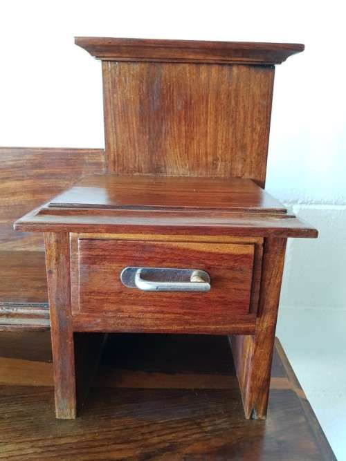 A wonderful antique late-Victorian Blackwood "bonheur de jour" writing desk w 4x drawers - stunning!