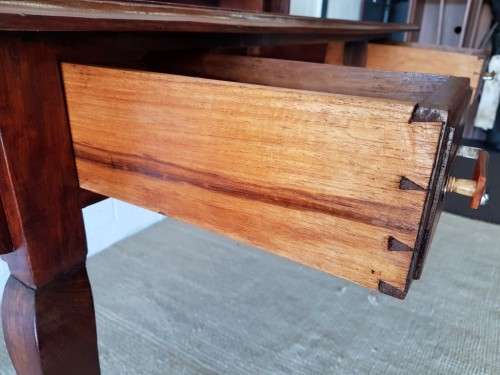 A wonderful antique late-Victorian Blackwood "bonheur de jour" writing desk w 4x drawers - stunning!