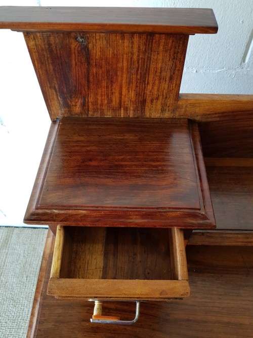 A wonderful antique late-Victorian Blackwood "bonheur de jour" writing desk w 4x drawers - stunning!