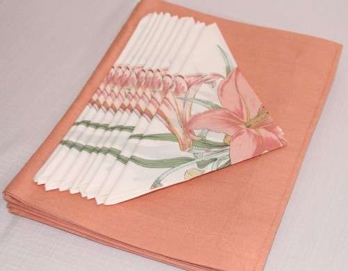 An incredible set of 8x original Thai Silk "Jim Thompson" Salmon pink table mats with silk napkins