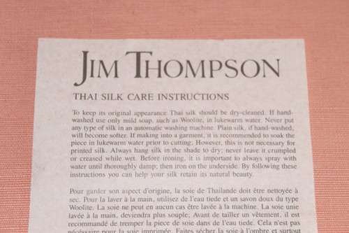 An incredible set of 8x original Thai Silk "Jim Thompson" Salmon pink table mats with silk napkins