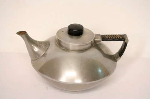 **RS17** A fabulous vintage Art deco Metawa pewter coffee and teapot with bamboo wrapped handles.
