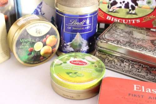 ***Job Lot*** A fabulous collection of 13x collectable tins incl. rarer vintage tins - RS17Sale