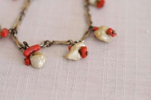 **RS17** 5x assorted ladies fashion bracelets incl gold plated & semi-precious stone bracelet