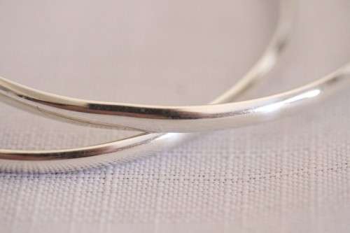 An awesome pair of sterling silver (925) ladies bangles - the perfect gift for someone special