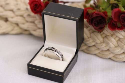 An unusual designed Mexican hand-made sterling silver gents ring in a ring box