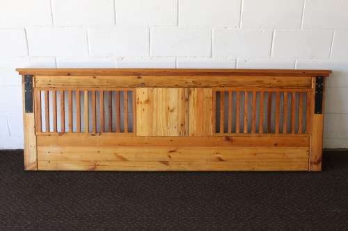 Stunning wall-mountable solid Oregon King Size headboards - perfect for bigger rooms!