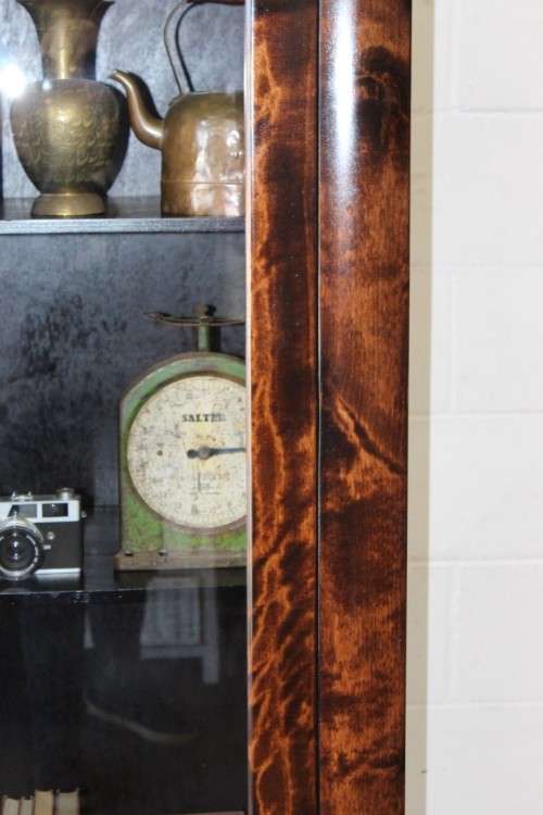 A fantastic Coricraft Arc Collection display cabinet w/ solid brass handles and a modern design -WOW